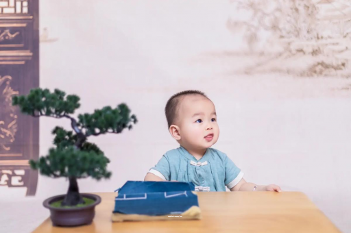 长治八个月宝宝可以吃盐吗